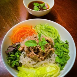 Miến trộn bò - gà - heo
